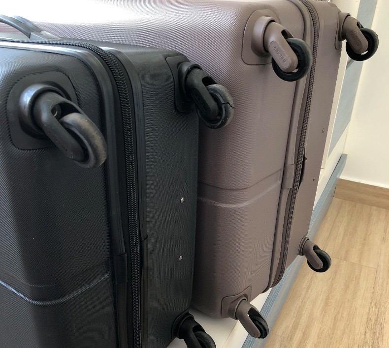 Bag Parts Accessories A-84 Silent Universal Wheel DELSY French Ambassador Trolley Case Luggage Accessories Wheel A84 Rubber replacement original wheel