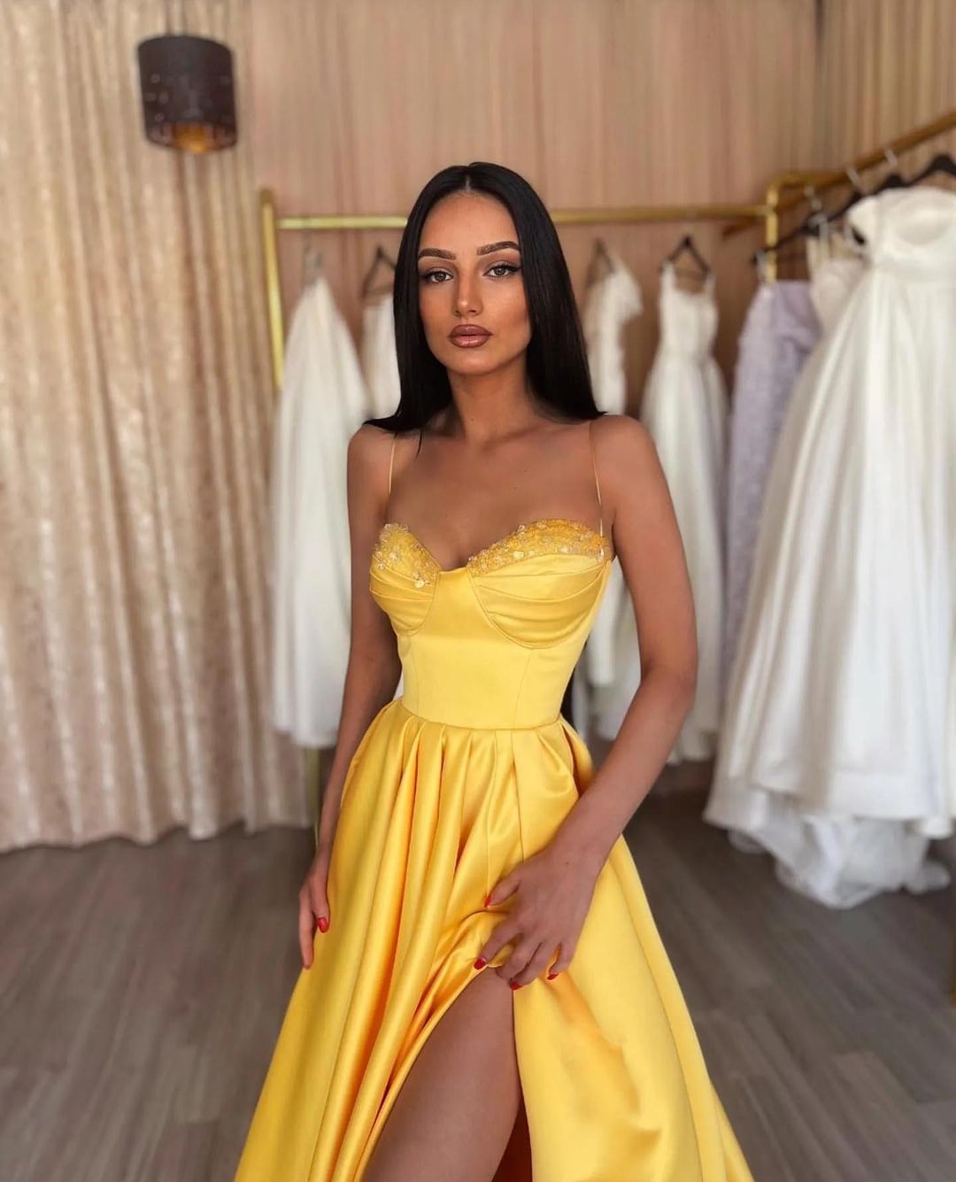 Arabic Yellow Dubai A Line Prom Dresses For Girls Spaghetti Straps Sweetheart Satin Pleats Draped High Side Split Formal Evening Pageant Birthday Part