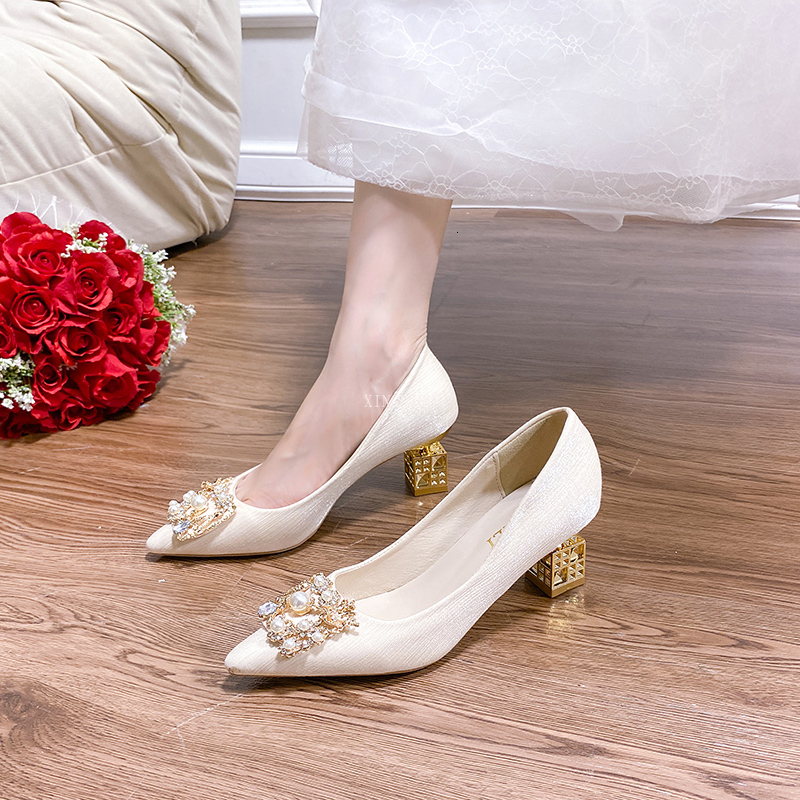 Dress Shoes Autumn Ladies High Heels Pointed Toe Shaped Heel High 5cm and 7cm Wedding Shoes Square Buckle Travel Banquet Shoe High Heels 230418