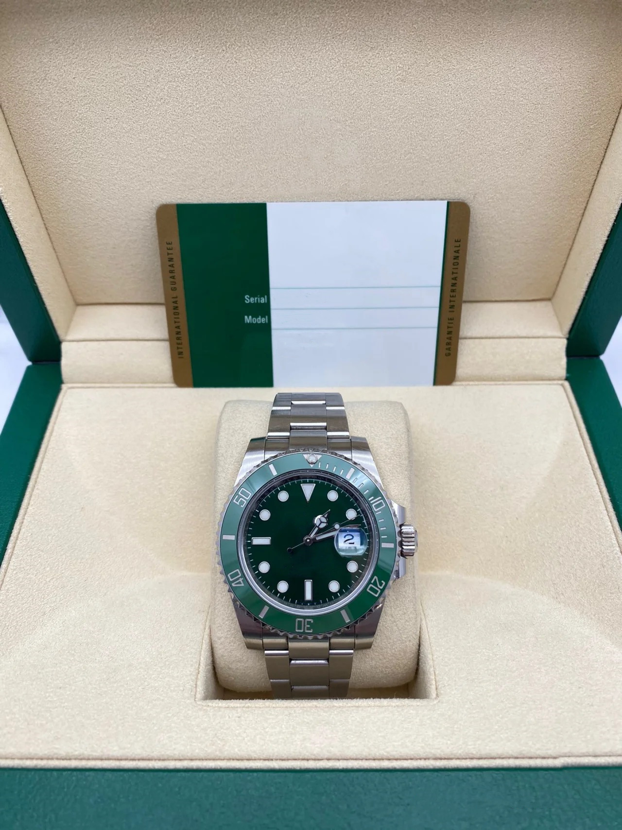 SX Luxury Watches Men's Watch Green Water Ghost Automatic Mechanical Movement 116610lv 40MM Luminous Waterproof Watch With Box 316L Steel, Tool(no watch)
SX Luxury Watches Men's Watch Green Water Ghost Automatic Mechanical Movement 116610lv 40MM Luminous Waterproof Watch With Box 316L Steel, Tool(no watch)