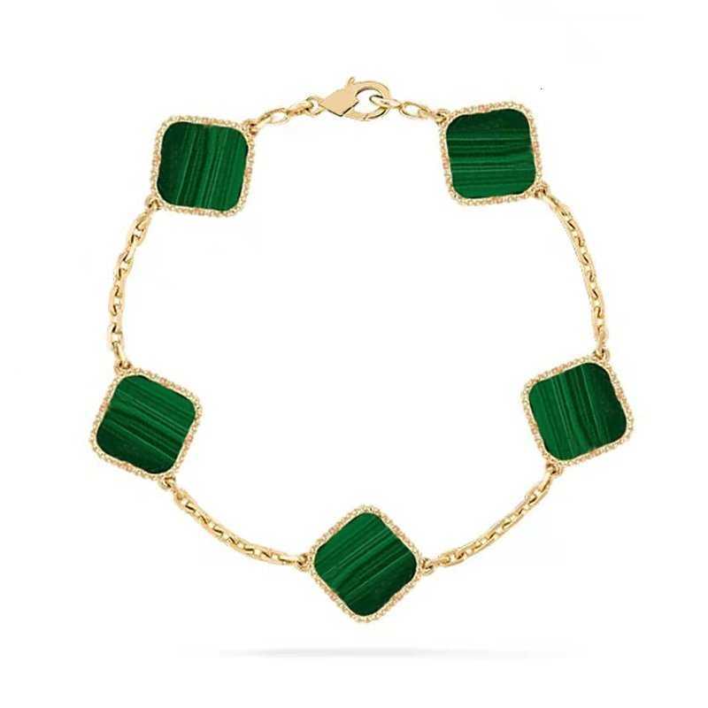 Vintage Alhambras Clover Bracelet High Quality Not Fade 18 Styles Mens Tennis Designer for Women Wedding Gift
Vintage Alhambras Clover Bracelet High Quality Not Fade 18 Styles Mens Tennis Designer for Women Wedding Gift