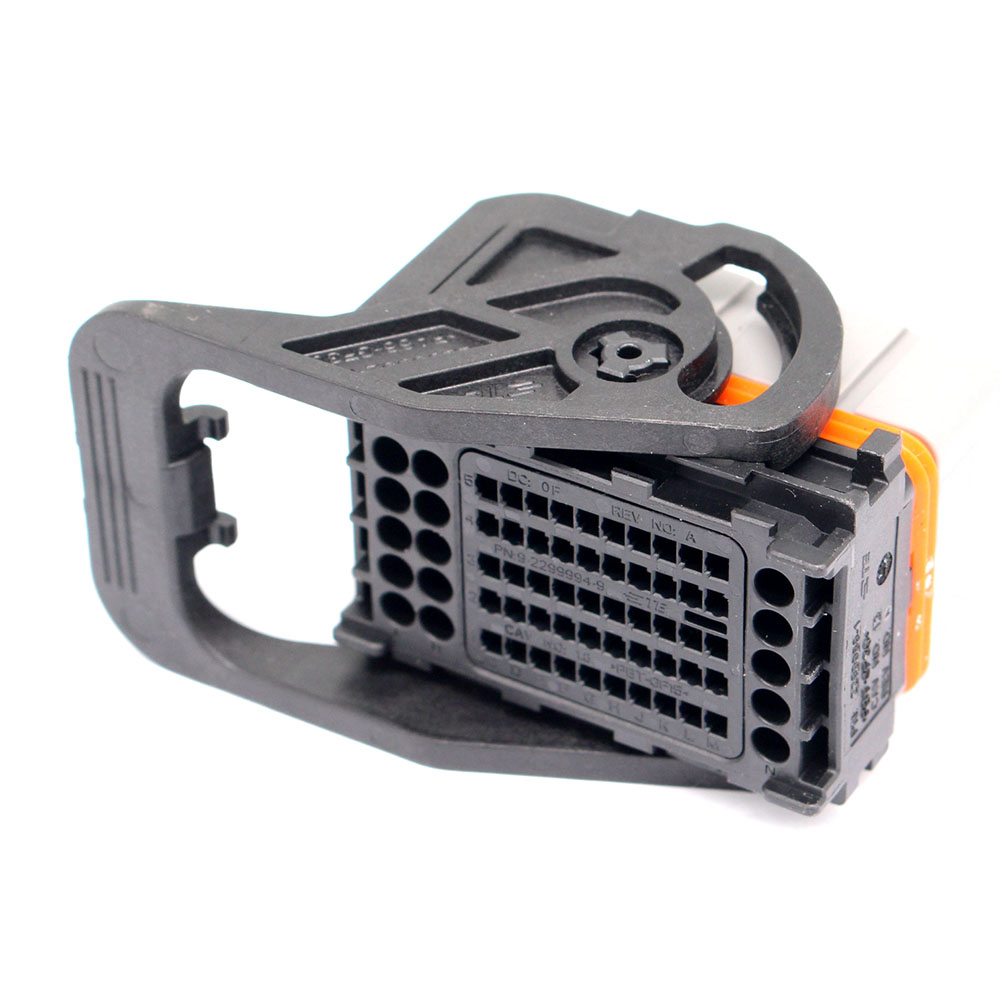 2299987-4 65 Pin TE Tyco Auto Amp Connector Female Sealed Wire-to-Board