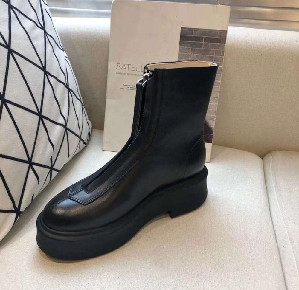 10A Cuir Smooth Cuir Chelsea Boots Platform Plateforme Zipper Slip-on Round Toe Block Talons Flat Cendages Bottises Chunky Boot pour femmes Haute