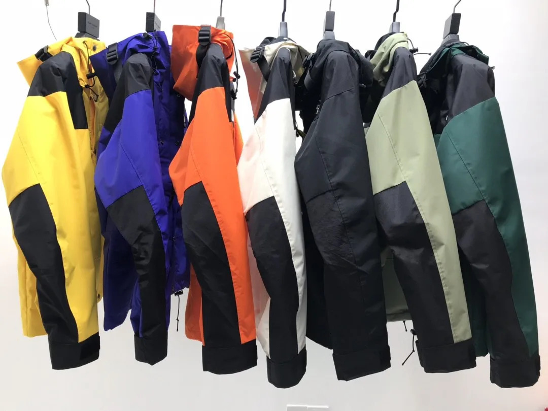 Men's Down Parkas 2023 Version 1 Embroidery Women Men Windbreaker Jacket Hiphop Loose Fit Casual Coat Waterproof 231117