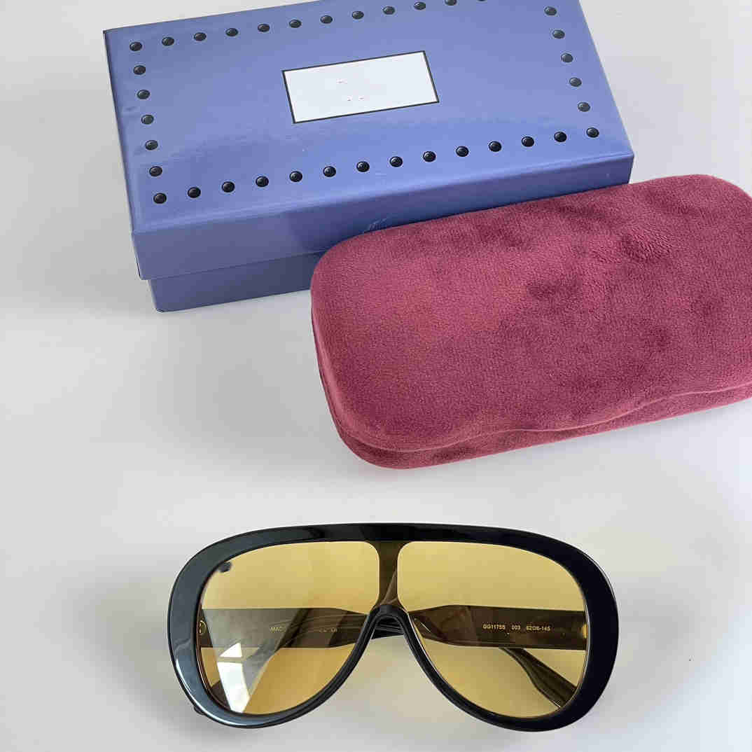 Designer Men and Women Sunglasses eyeglasses style UV-proof 0980S restore the prim rectangular full frame fashion glasses random box
Designer Men and Women Sunglasses eyeglasses style UV-proof 0980S restore the prim rectangular full frame fashion glasses random box