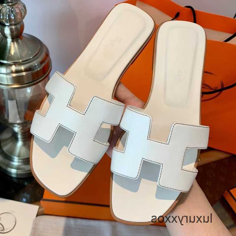 Oran Hermz Outwear Slipper Woman Beach Shoe Orans Sandal 2023 Genuine Leather High Edition h Women's Summer Versatile Fashion 3wbd
Oran Hermz Outwear Slipper Woman Beach Shoe Orans Sandal 2023 Genuine Leather High Edition h Women's Summer Versatile Fashion 3wbd