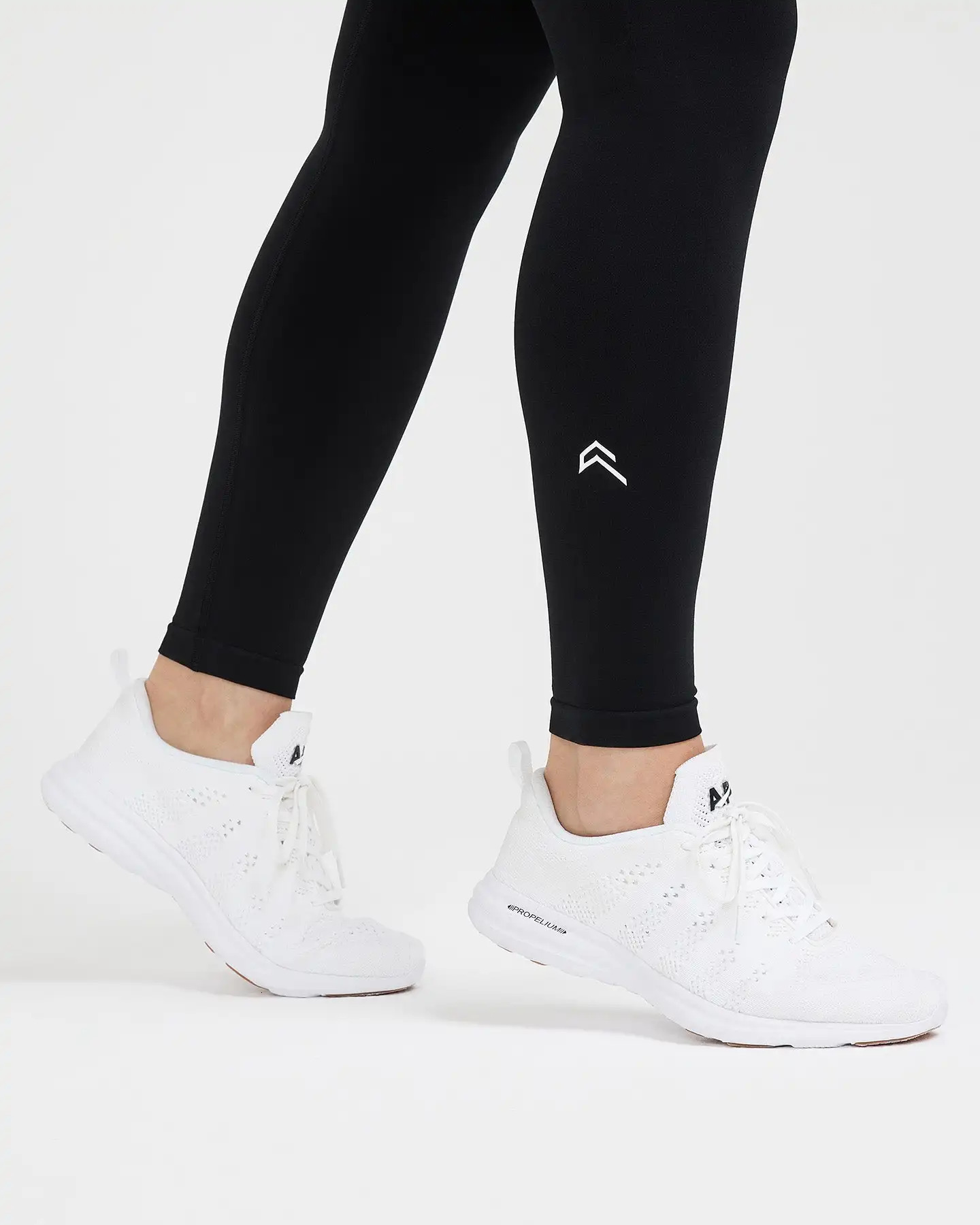 Yoga Outfit Oneractive Effortless Seamless Tight Pants Gym Leggings Womens Workout Soft High Waist Outfits Fitness Sports Wear 231117