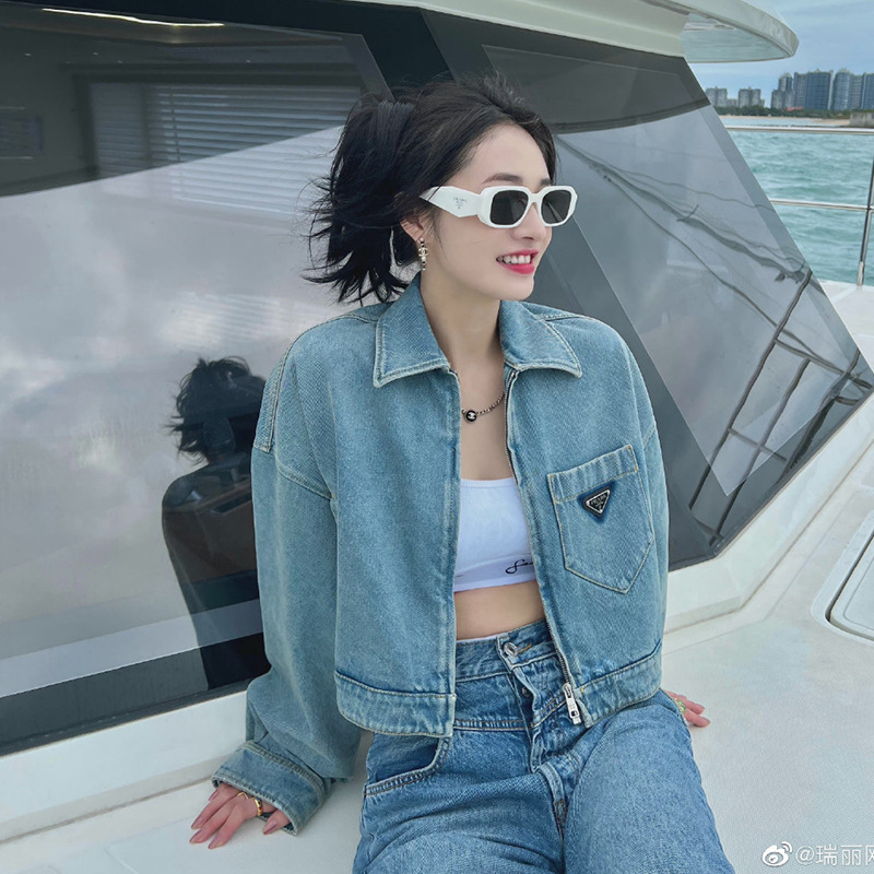 inverted triangle wash short denim jacket loose and thin Vintage Zipper Jacket Women
inverted triangle wash short denim jacket loose and thin Vintage Zipper Jacket Women
