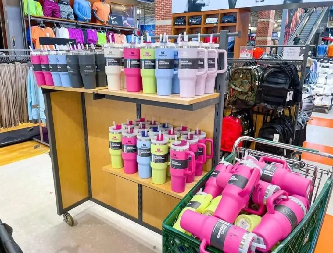 stanley 40oz hot pink Water Bottles stainless steel tumbler with Logo handle lid straw big capacity beer mug powder coating camping cup vacuum insulated, Multi
stanley 40oz hot pink Water Bottles stainless steel tumbler with Logo handle lid straw big capacity beer mug powder coating camping cup vacuum insulated, Multi