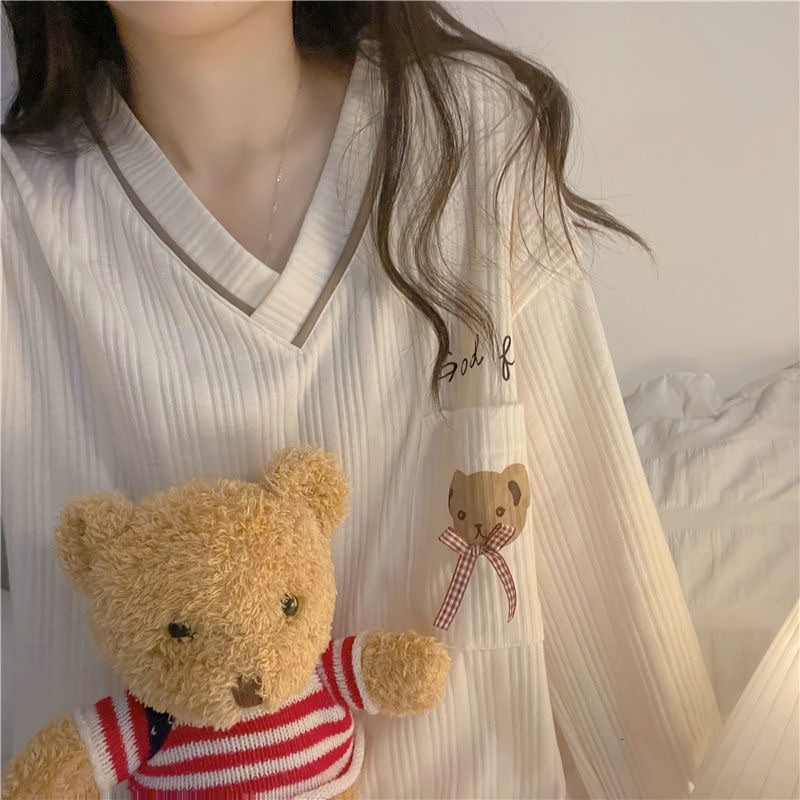 Women's Sleepwear Korean style Women Pajama Sets Spring Autumn Long Sleeve Bear Print Nightwear Loose Elegant Pyjamas Female Leisure 2-piece 2304