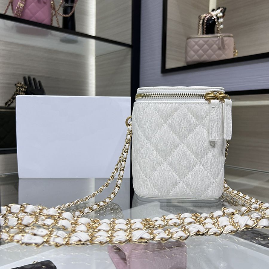 Delicate knockoff Designer Cosmetic bag 14.5CM Fashion Genuine leather Shoulder bag With Box YC150
Delicate knockoff Designer Cosmetic bag 14.5CM Fashion Genuine leather Shoulder bag With Box YC150