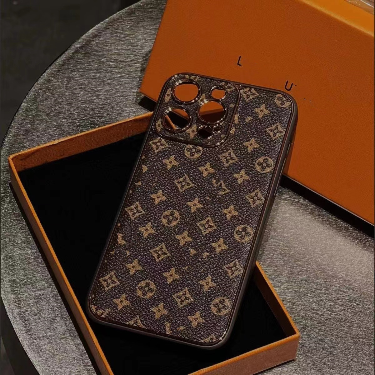 Love vivi designer phone case Fashion Phone Cases For iPhone 14 Pro Max 13 12 mini 11 XR XS XSMax shell-3, Big letters
Love vivi designer phone case Fashion Phone Cases For iPhone 14 Pro Max 13 12 mini 11 XR XS XSMax shell-3, Big letters