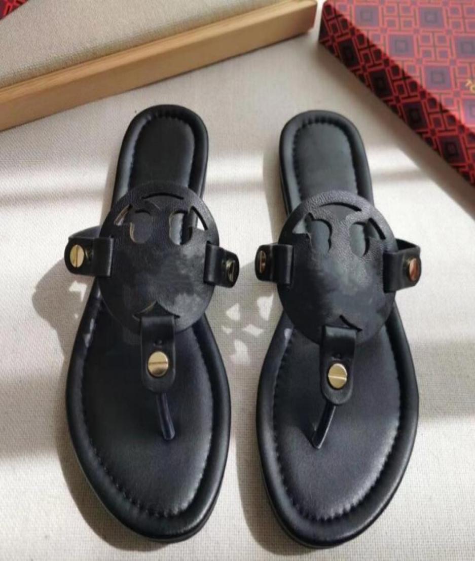 Brand Ladies Genuine Leather Ladies Sandals Summer Flat Shoes Fashion Beach Ladies Slippers Alphabet Slippers9024919, White
Brand Ladies Genuine Leather Ladies Sandals Summer Flat Shoes Fashion Beach Ladies Slippers Alphabet Slippers9024919, White