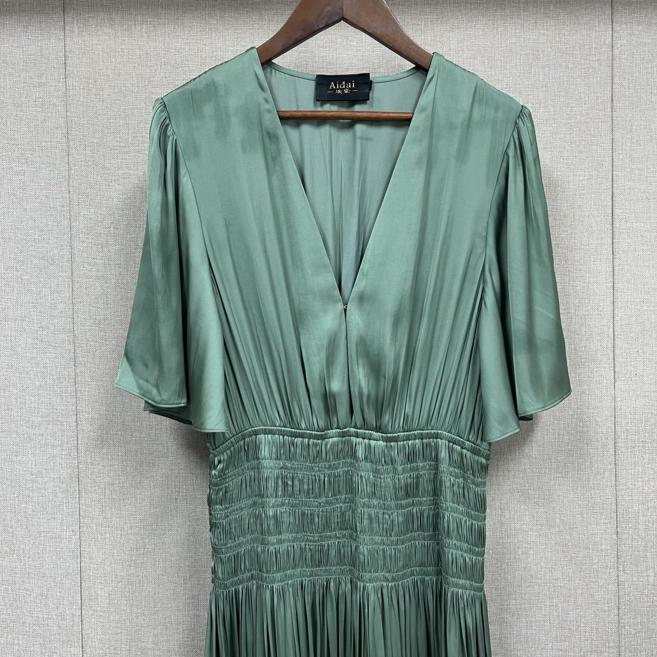 Casual Dresses Maje Long Dress Pleated Side Slit Dress V-neck for Women
