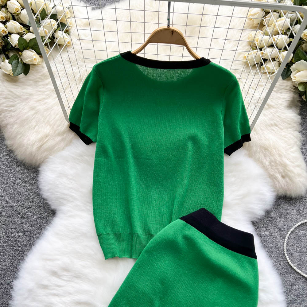 Two Piece Dress Gentle Knitted Summer Women Sets O Neck Tops+ Elastic Waist Button Fashion French Style Elegant Two Piece Set 2024