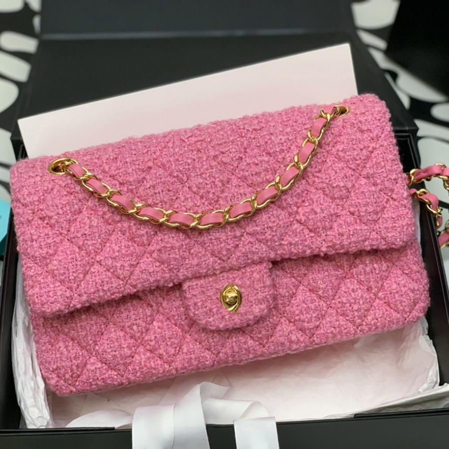 Designer Shoulder bag Luxury Crossbody bag 25CM Fashion Handbag Delicate knockoff Chain bag With Box YC132
Designer Shoulder bag Luxury Crossbody bag 25CM Fashion Handbag Delicate knockoff Chain bag With Box YC132