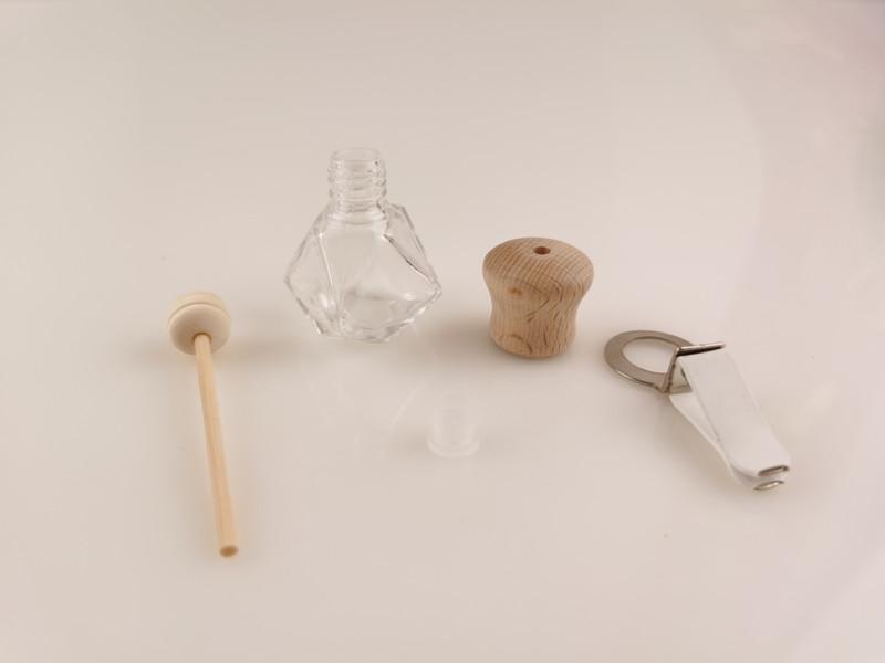Perfume Car Bottles Empty With Clip Wood Stick Essential Oils Diffusers Conditioner Vent Automobile Air Freshener Glass Bottle Cars Decorations Fy3456