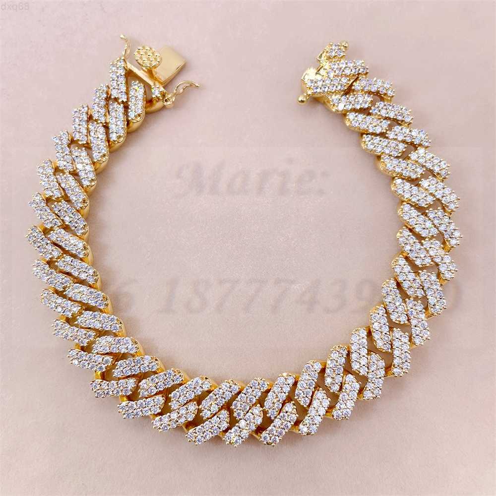 Custom Hip Hop Cuban Link Mens S925 Necklace Moissanite Diamond Chain Necklace Cuban Link Chain
Custom Hip Hop Cuban Link Mens S925 Necklace Moissanite Diamond Chain Necklace Cuban Link Chain
