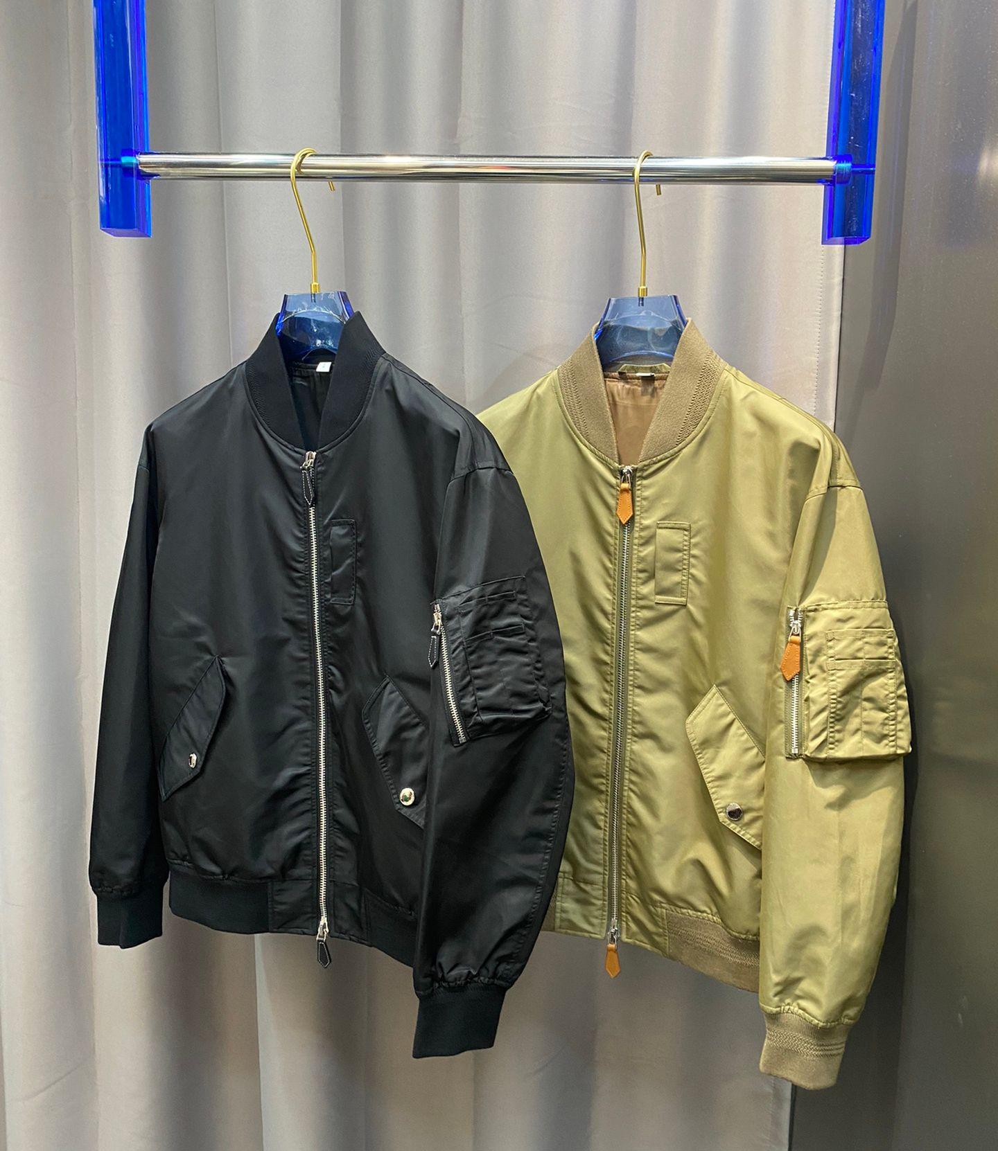 Spring and autumn 2022 new fashion designer jacket highquality baseball uniform fashion pocket stitching design mens Zipper collar luxur wBI, Black
Spring and autumn 2022 new fashion designer jacket highquality baseball uniform fashion pocket stitching design mens Zipper collar luxur wBI, Black
