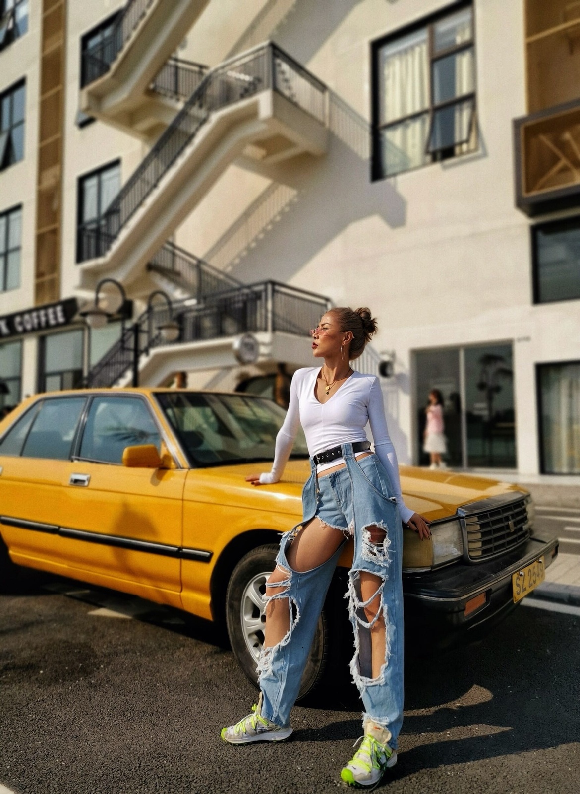 Women's Jeans GIGIYW Harajuku Style Personalized Belt Leggings Broken Beggar Hole High Waist Twopiece Street Jean Autumn 230419