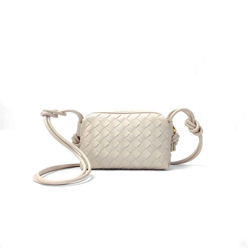 Teen Cross Body Bags Jodie Womens Brick Cassette Botega bag Mini Venates Pouch Andiamo Handbag Arco Loop 2023 Dumpling Leather Mesh Red 970W, White
Teen Cross Body Bags Jodie Womens Brick Cassette Botega bag Mini Venates Pouch Andiamo Handbag Arco Loop 2023 Dumpling Leather Mesh Red 970W, White