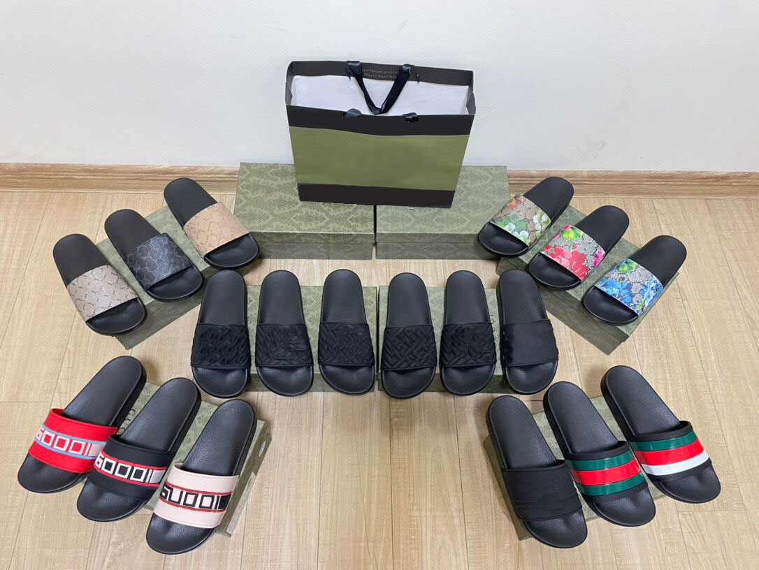 2023 New Embroidered Dazzle Designer Slippers Womens Sandals Summer Beach Stripes Casual Flat Slippers Sliders women ladies flip flops Embroidery letters, 3 high quality
2023 New Embroidered Dazzle Designer Slippers Womens Sandals Summer Beach Stripes Casual Flat Slippers Sliders women ladies flip flops Embroidery letters, 3 high quality