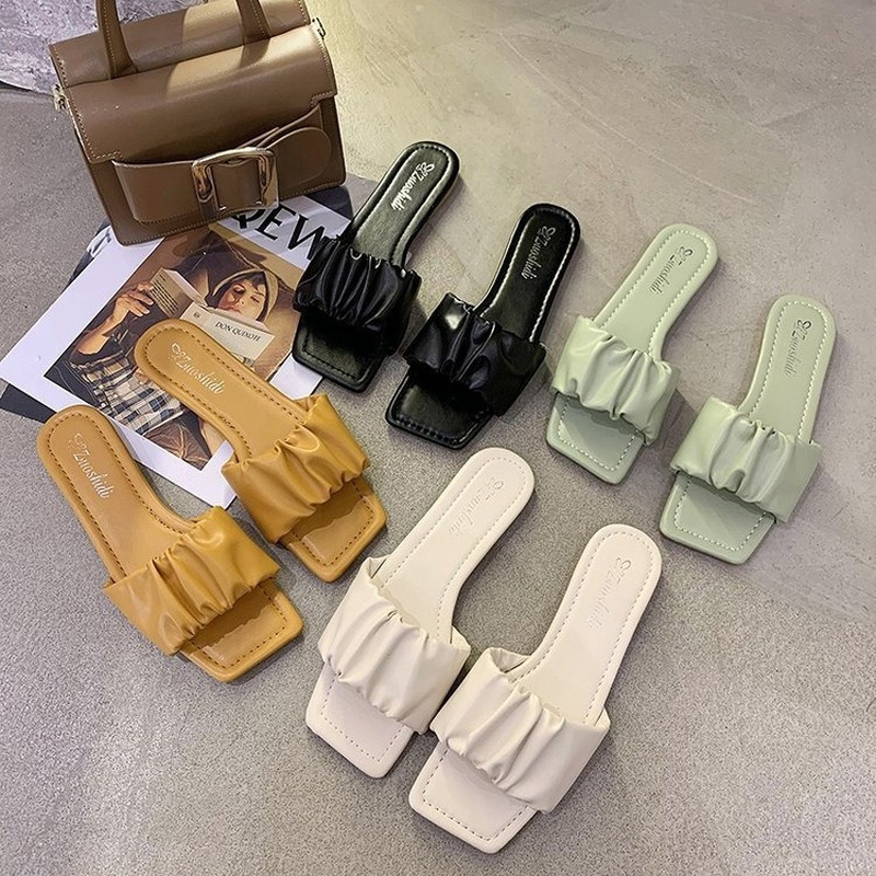 Slippers Woman Flat Summer 2023 Stylish Pleated Sandals for Women Casual Flip Flops Pure Color Women's Shoes A043 230419
Slippers Woman Flat Summer 2023 Stylish Pleated Sandals for Women Casual Flip Flops Pure Color Women's Shoes A043 230419