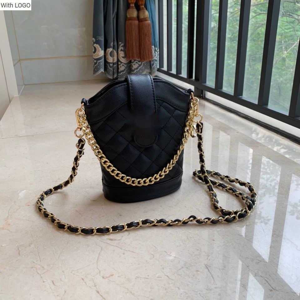 Evening Bags Luxury Brand design Letter Quilted Chain CC bag Small Fragrance Wind Medium Ancient French fries Bags Wandering Bag One Shoulder Straddle Handheld G2IT
Evening Bags Luxury Brand design Letter Quilted Chain CC bag Small Fragrance Wind Medium Ancient French fries Bags Wandering Bag One Shoulder Straddle Handheld G2IT