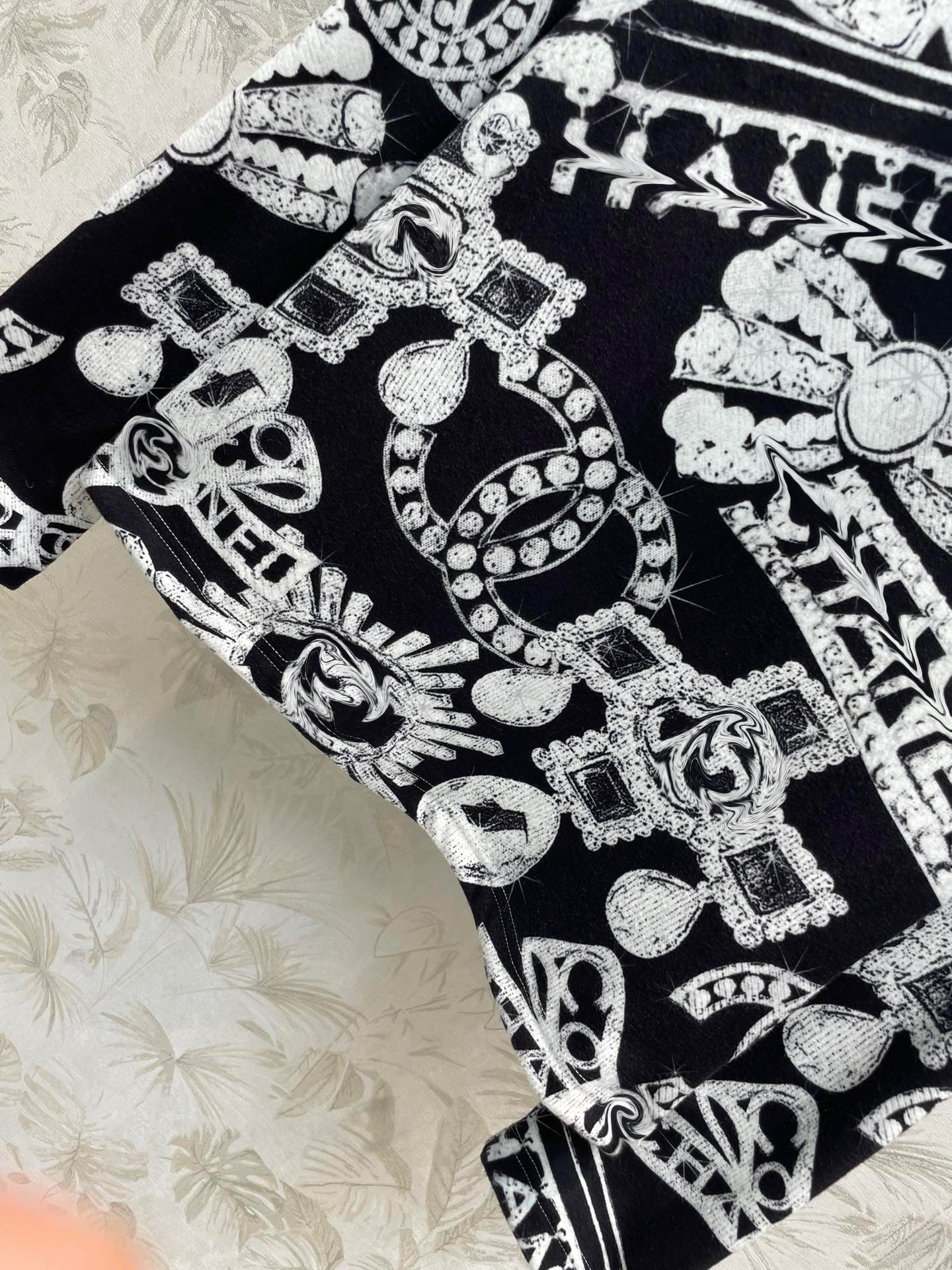 Fashion New Print Pattern Lady Turtleneck Tops Women's Long Sleeve Elegant Zip Up Female Tops