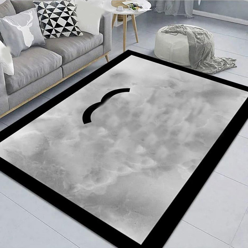 New Classic Letter carpet Luxury designer rugs for living area ins bedroom Room Tea Table Floor Mat Clothes and Clothing Shop Carpets rugs
New Classic Letter carpet Luxury designer rugs for living area ins bedroom Room Tea Table Floor Mat Clothes and Clothing Shop Carpets rugs
