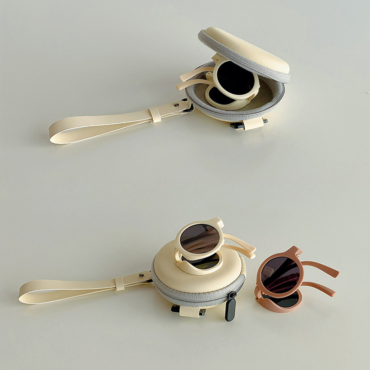 Round Folding Cat Eye Sunglasses Easy Carry with Glasses Case Kids Boys Girls UV400 - Perfect for Outdoor Activities M021 Z260305