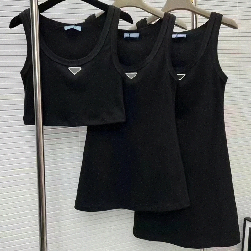 Designer prad Womens Tanks Camis Womens Tees T Shirts Women Vest Triangle Sleeveless Breathable Knitted Pullover Womens Sport Tops, Black short style
Designer prad Womens Tanks Camis Womens Tees T Shirts Women Vest Triangle Sleeveless Breathable Knitted Pullover Womens Sport Tops, Black short style