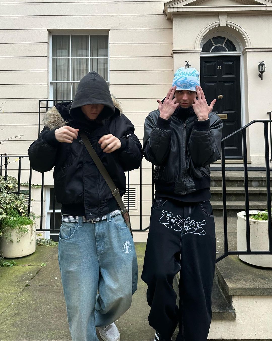 Mens Jeans Street Retro Hip Hop Protect Print Trend Fashion Black Highwaist Y2k Men Oversized Baggy Casual Wide Leg Pants 230419