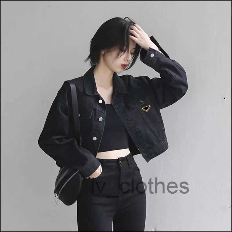 2023 Women's Fashion Designer Fashion Girl Short Jacket New Street Dress Casual Slim Fit Women's Top Short Coat Party Sexy Denim Women's Clothing
2023 Women's Fashion Designer Fashion Girl Short Jacket New Street Dress Casual Slim Fit Women's Top Short Coat Party Sexy Denim Women's Clothing