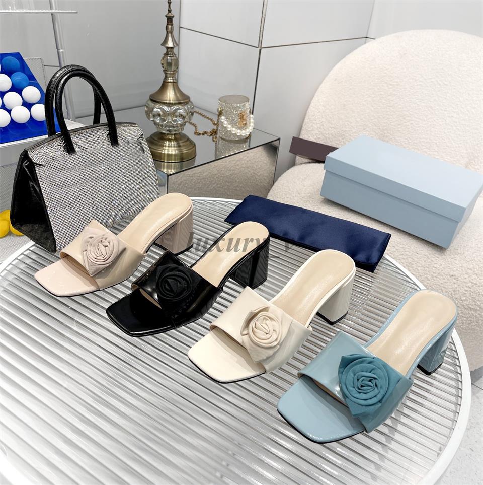 Designer Women Slippers Chunky High Heels Luxury Flower Decoration Solid Color Design Summer Party Shoes Elegant Lady Sexy Shoes
Designer Women Slippers Chunky High Heels Luxury Flower Decoration Solid Color Design Summer Party Shoes Elegant Lady Sexy Shoes