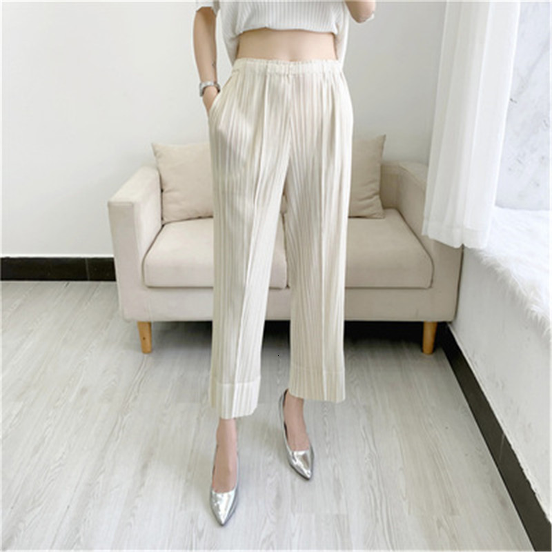 Women's Pants s YUDX Miyake pleated pants for woman 2023 summer cropped trousers solid color large size slim fit urban casual split 230419