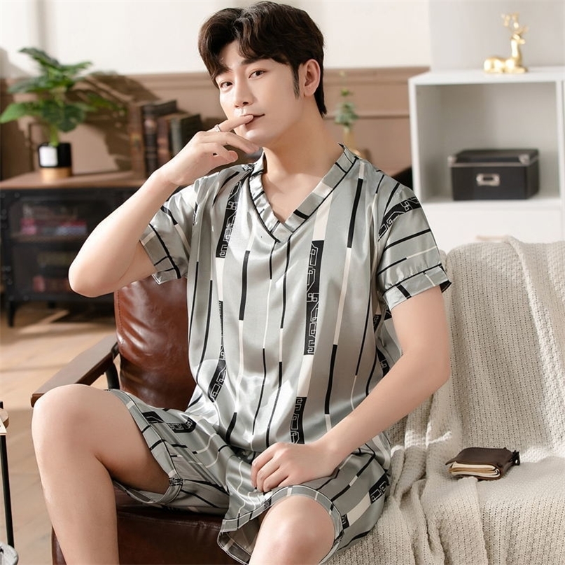 Men's Sleepwear Pullover Silk Men Summer Trousers for Men Pajamas with Shorts Leisure Tops Men Nightwear Home Shorts Satin Sleepwear 230418