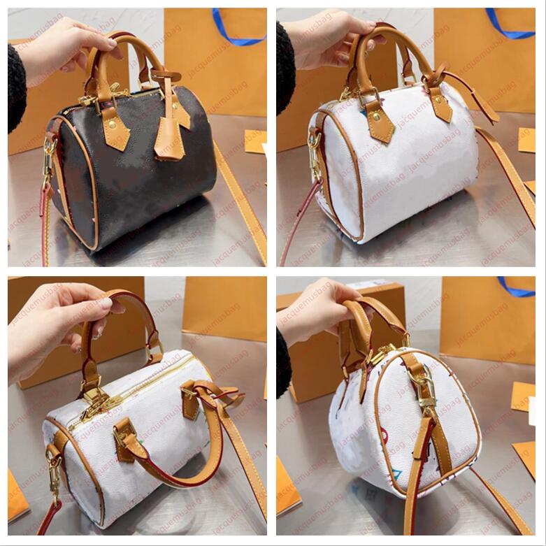 Women Pillow bag speedy 20 handbag With lock tote designer Shoulder crossbody bags lady quality colorful monograms messenger wallet dhgate Sacoche purse Satchels, White
Women Pillow bag speedy 20 handbag With lock tote designer Shoulder crossbody bags lady quality colorful monograms messenger wallet dhgate Sacoche purse Satchels, White