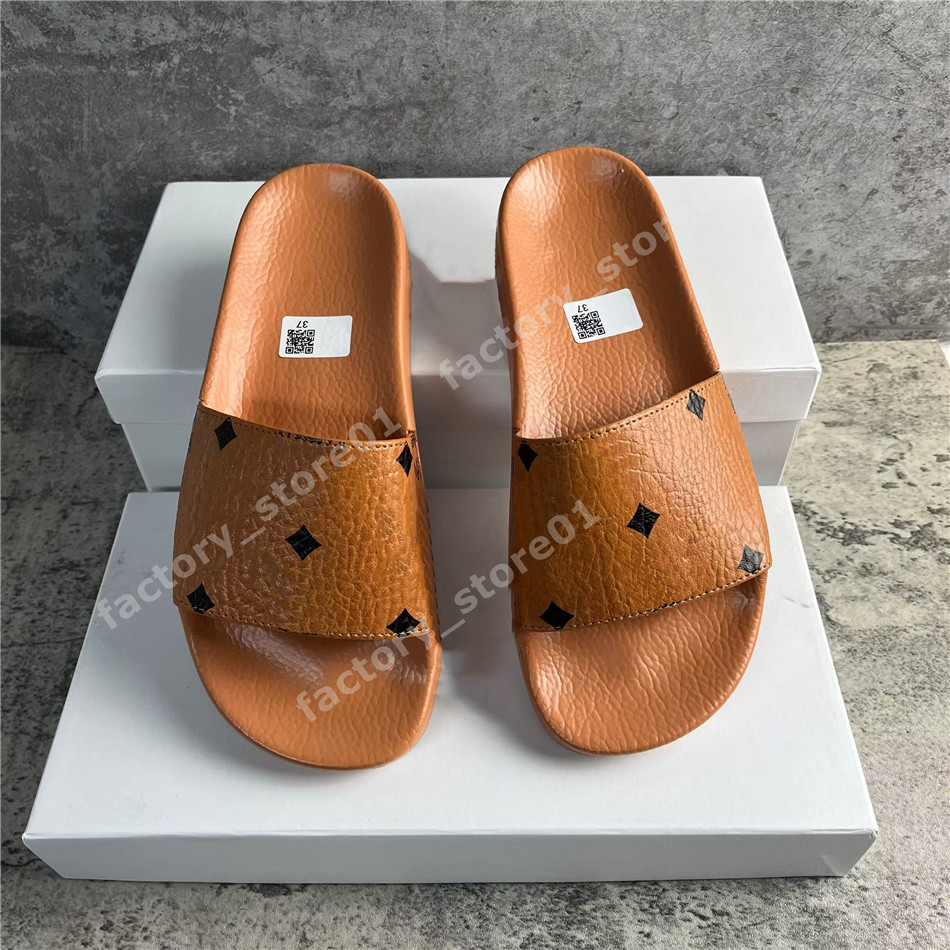 Munich Men Women Leather Slippers Home Slipper Blooms Geranium Print Black Orange Sandals Shoes Woman Flip Flops Luxury Pantoufles Sandales Summer Slides With Box, G0020
Munich Men Women Leather Slippers Home Slipper Blooms Geranium Print Black Orange Sandals Shoes Woman Flip Flops Luxury Pantoufles Sandales Summer Slides With Box, G0020