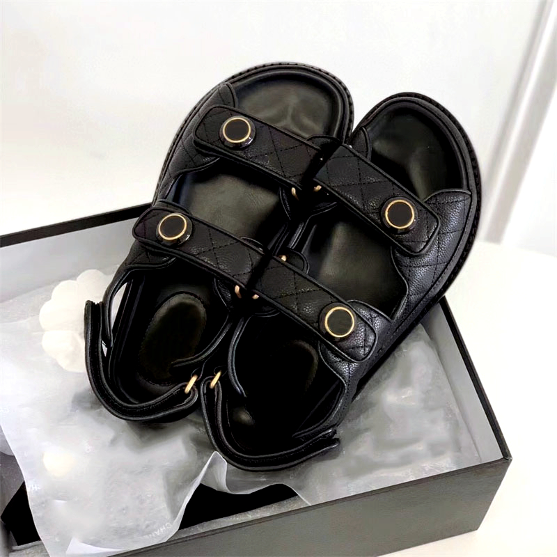 High-quality women's slippers summer fashion genuine leather classic diamond-shaped embroidery designer casual sandals Women's seaside beach Shoe Box 35-41, 84
High-quality women's slippers summer fashion genuine leather classic diamond-shaped embroidery designer casual sandals Women's seaside beach Shoe Box 35-41, 84
