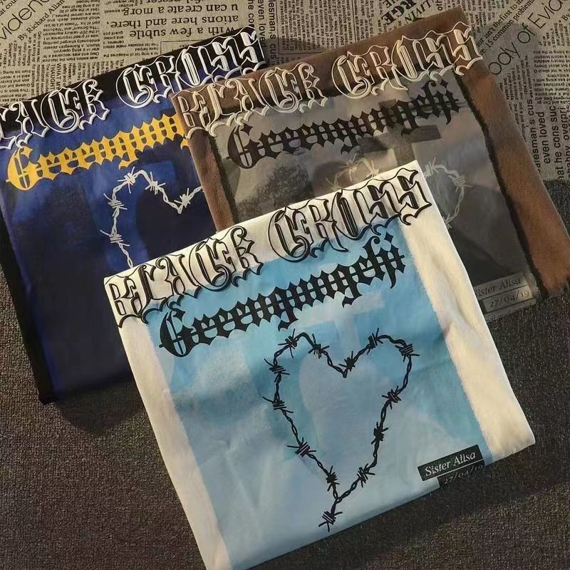 Womens TShirt Summer European and American br retro love short sleeved tshirt men women couples students loose high street wild 230419