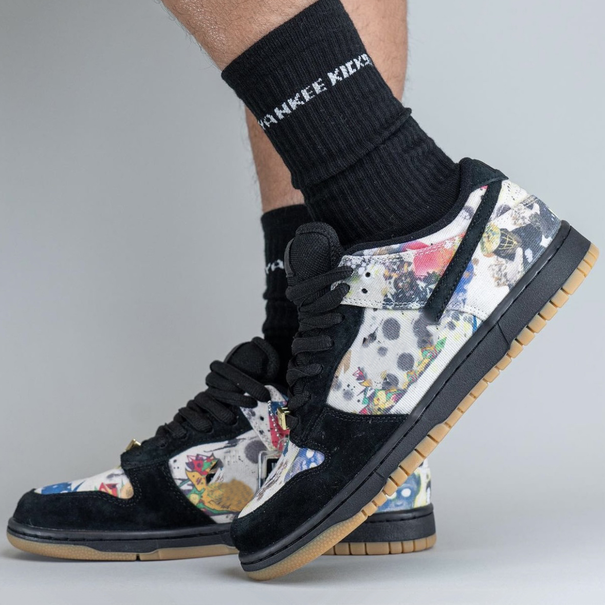 2023 Men Women Casual Shoes Sneaker Black Multi Color Rammellzee FD8778-001 Mens Womens Walking Trainer Sports Sneakers GAI, Color#1
2023 Men Women Casual Shoes Sneaker Black Multi Color Rammellzee FD8778-001 Mens Womens Walking Trainer Sports Sneakers GAI, Color#1