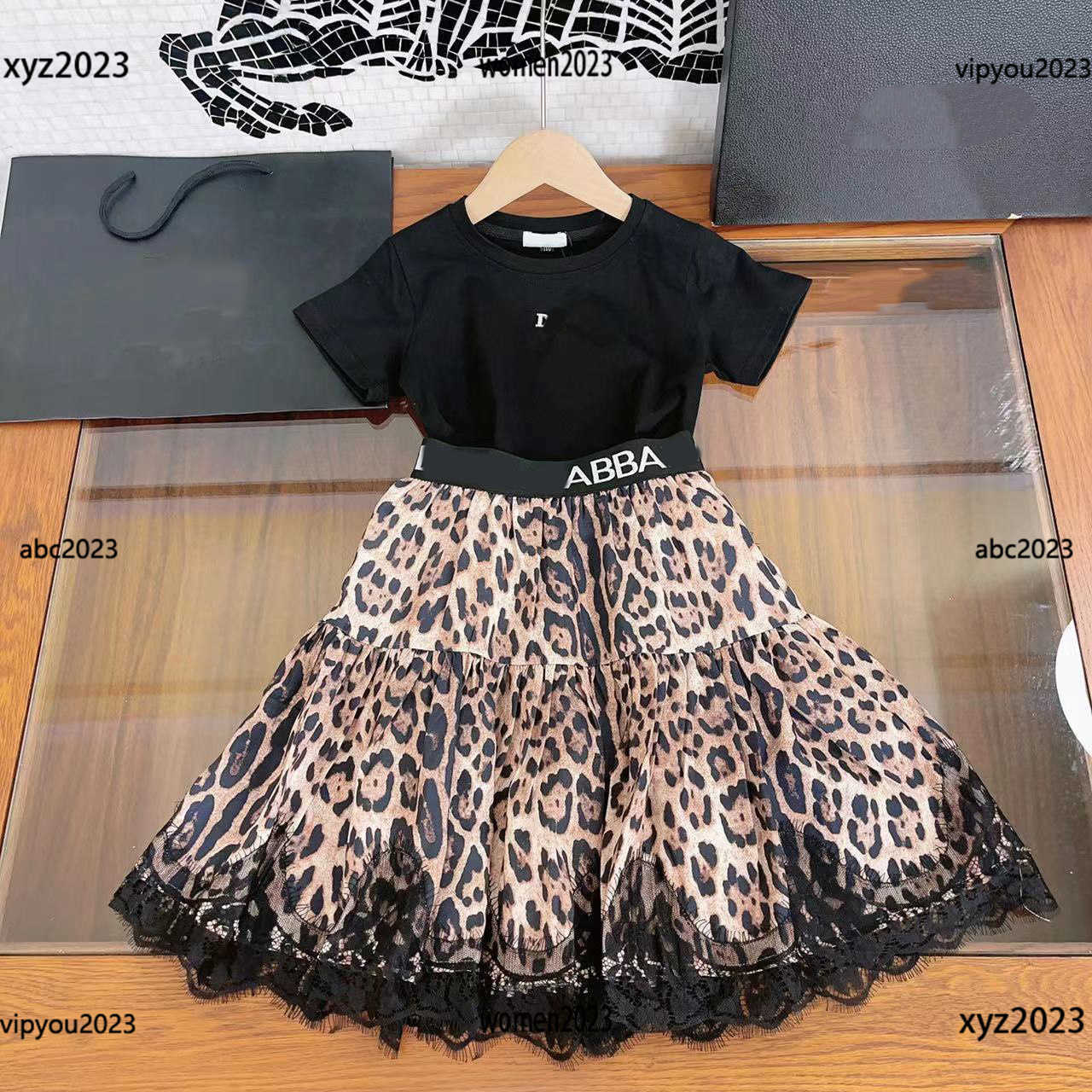 2023 Tracksuits Designer Kids Clothes Baby Girls dress sets Girl Suit 2pcs Set Children Outfits clothes T-shirt and skirt, #1 
2023 Tracksuits Designer Kids Clothes Baby Girls dress sets Girl Suit 2pcs Set Children Outfits clothes T-shirt and skirt, #1