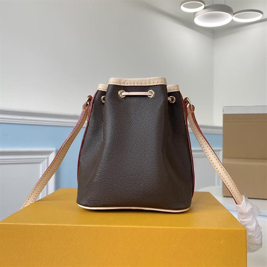 Fashion Designer women Evening Bags Crossbody Handbags Purses Genuine Leather Messenger Clutch shoulder bag mini Cross Body tote w193s, Other expenses
Fashion Designer women Evening Bags Crossbody Handbags Purses Genuine Leather Messenger Clutch shoulder bag mini Cross Body tote w193s, Other expenses