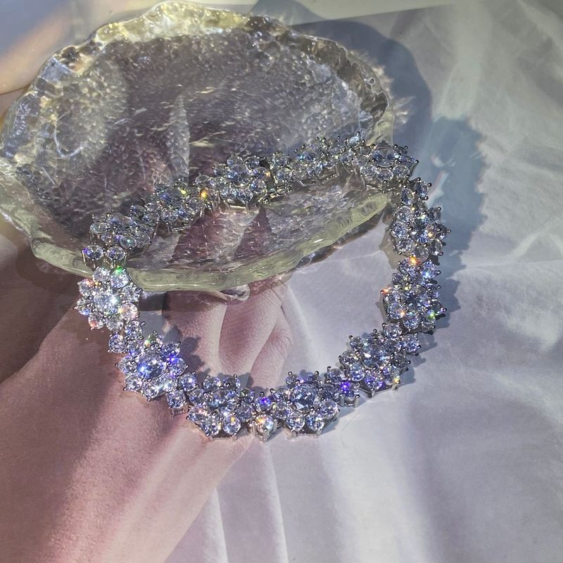 Trendy Flower Diamond Bracelet 100% 925 Sterling Silver Party Wedding bracelets Bangle for women Bridal Fine Engagement Jewerly