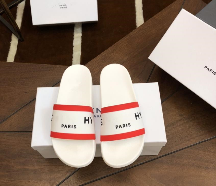 2023 Summer Women Platform Slide Designer Quilting Sandals Real Leather Luxury Flat Slippers Rubber Thick Bottoms Flip Flops Beach Shoes give
2023 Summer Women Platform Slide Designer Quilting Sandals Real Leather Luxury Flat Slippers Rubber Thick Bottoms Flip Flops Beach Shoes give
