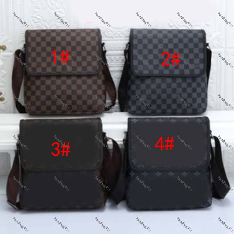 Shoulder Bag For Men Luxury Designer Man Crossbody Bag Men's Messenger bag Adjustable length of shoulder straps
Shoulder Bag For Men Luxury Designer Man Crossbody Bag Men's Messenger bag Adjustable length of shoulder straps