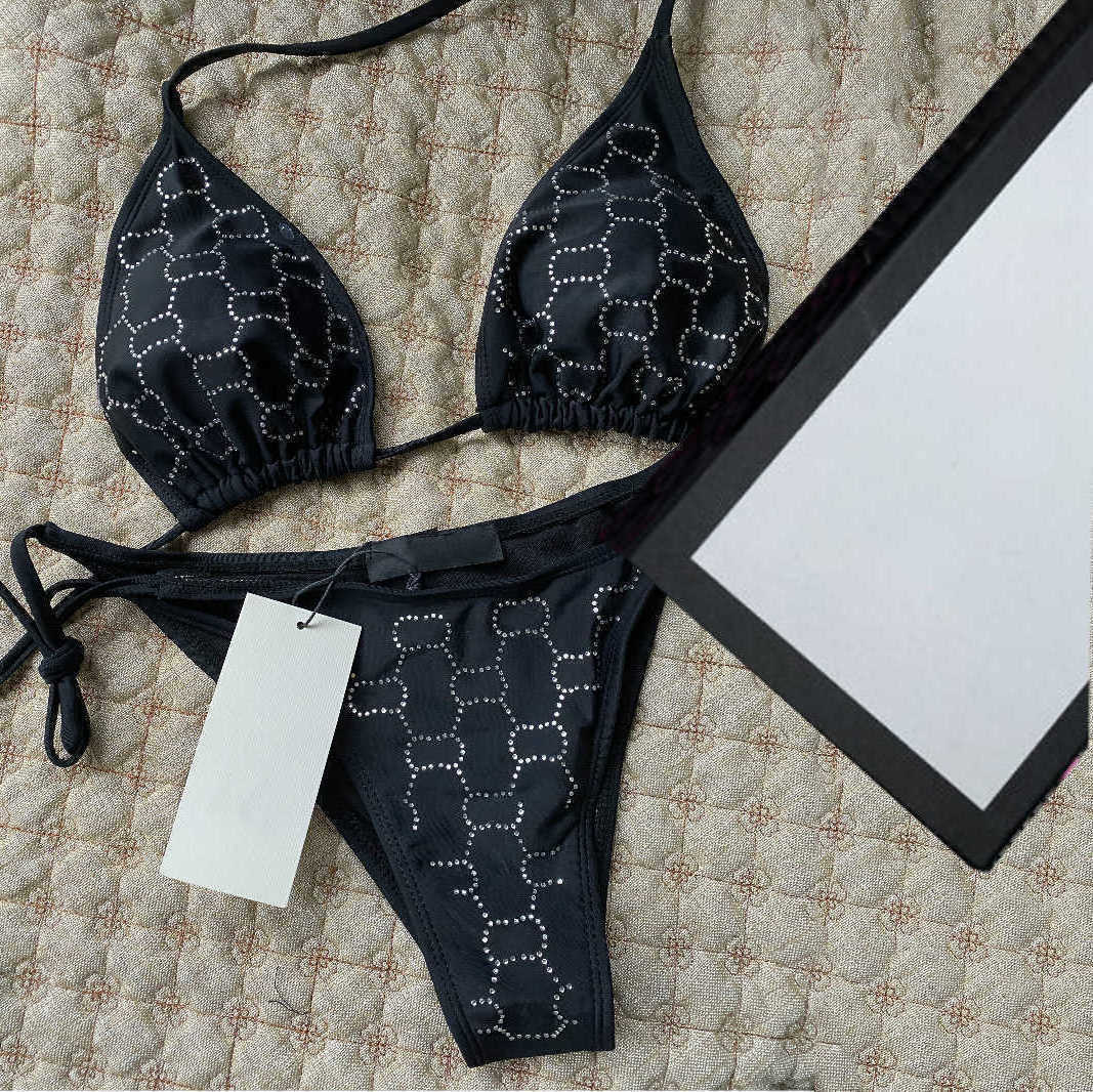 Designer bikini swimsuit top Designer Bikinis Woman Twopiece Bikini with Letter Swimsuits Crystal Summer Swimwear Beach Luxury Bathing Suits Threepoin, Bur01
Designer bikini swimsuit top Designer Bikinis Woman Twopiece Bikini with Letter Swimsuits Crystal Summer Swimwear Beach Luxury Bathing Suits Threepoin, Bur01