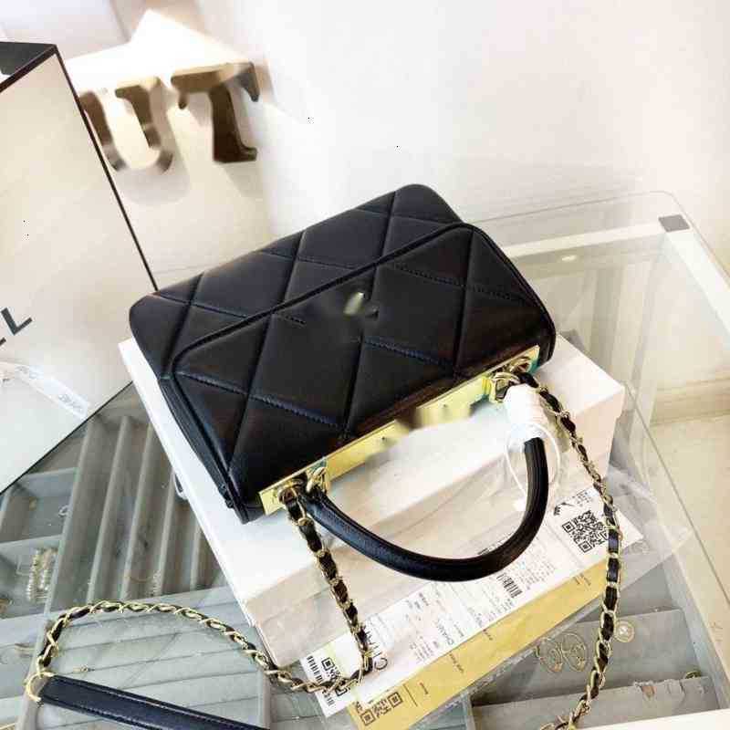 Brand design woman's Letter Quilted shoulder Chain CC bag lambskin handbag vintage messenger bags caviar Leather le boy 2.55 Flap Bag 159 4FKB LHJU
Brand design woman's Letter Quilted shoulder Chain CC bag lambskin handbag vintage messenger bags caviar Leather le boy 2.55 Flap Bag 159 4FKB LHJU