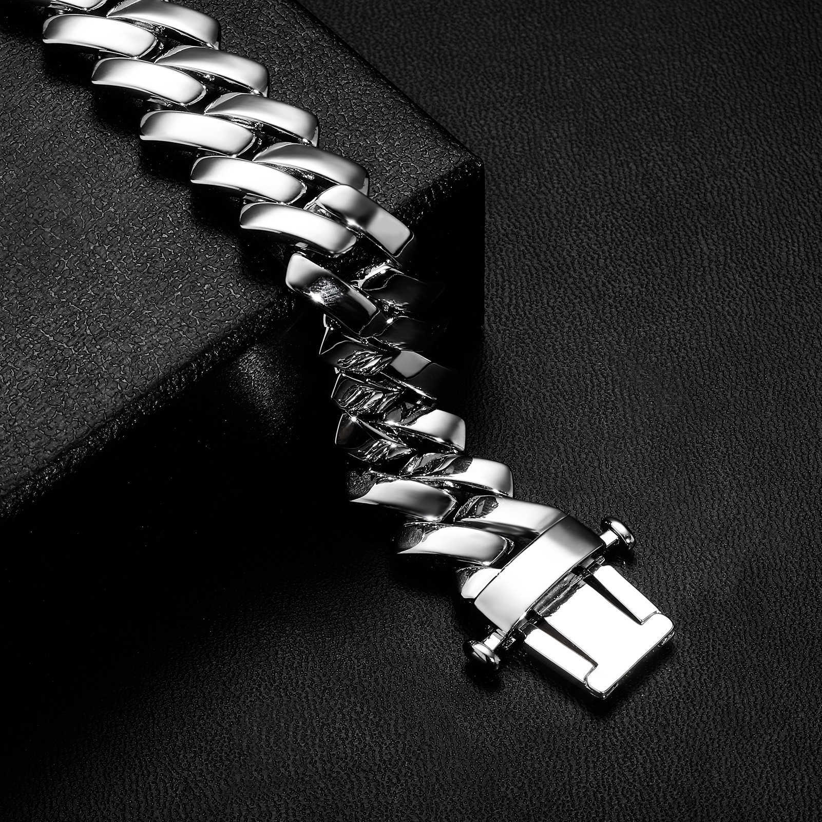 Hip Hop Smooth Cuban Link Chain Bracelet Spring Clasp Curb Chains Bracelets Wristband Necklace Ins Popular Men's Fashion Miami Rapper Wolf Tide J